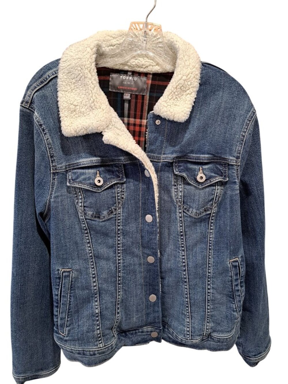 Torrid 2XL Denim Trucker Jacket With Faux Sherpa Collar  Lined Winter Warm